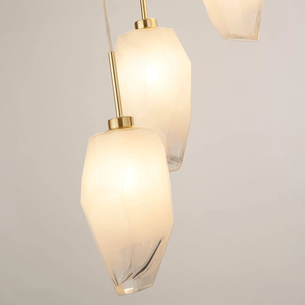 Suspension vide 5 lumières Rocky avec verre blanc Searchlight 5053423264233