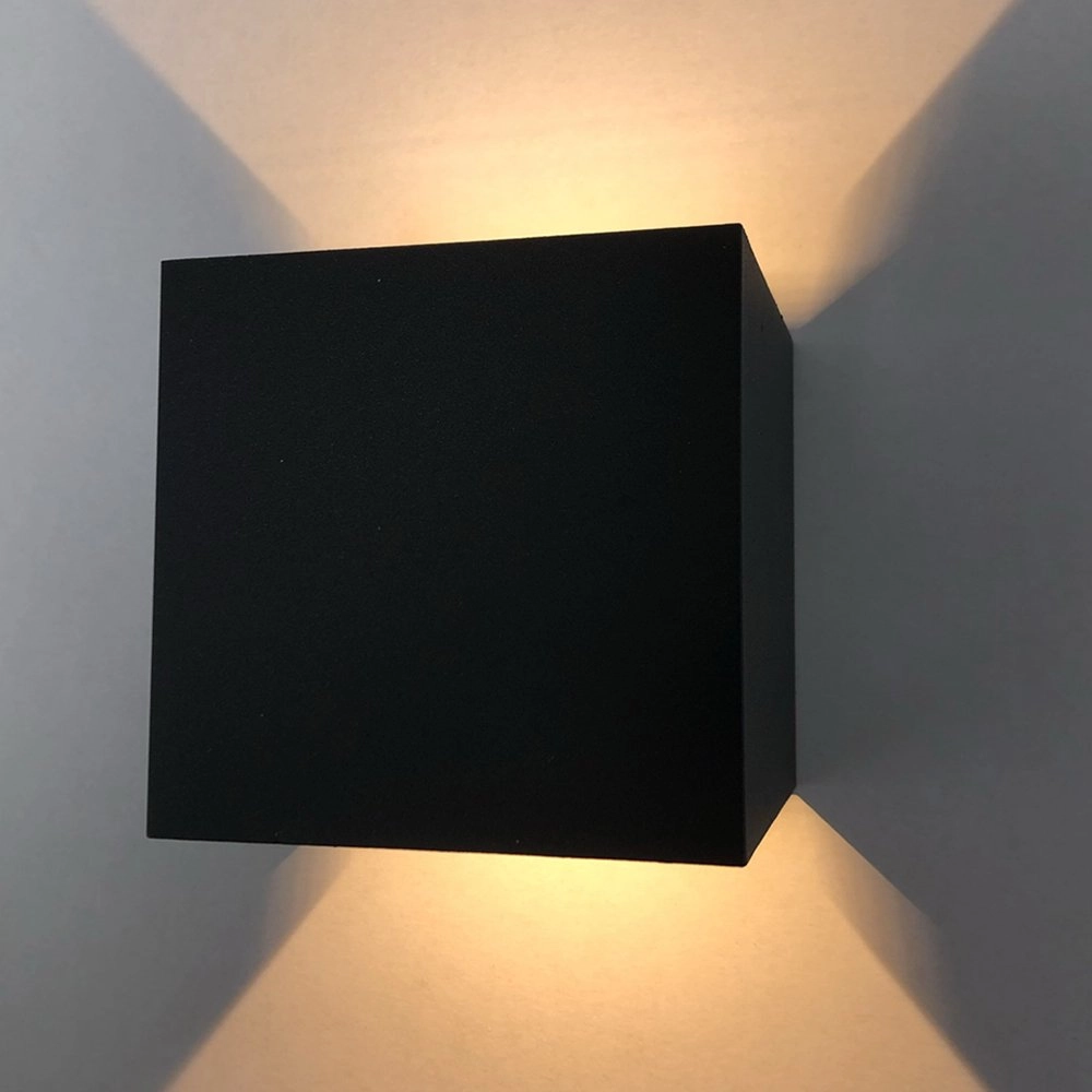 Spot murale Roty Cube Noir Lyora 8716803509283