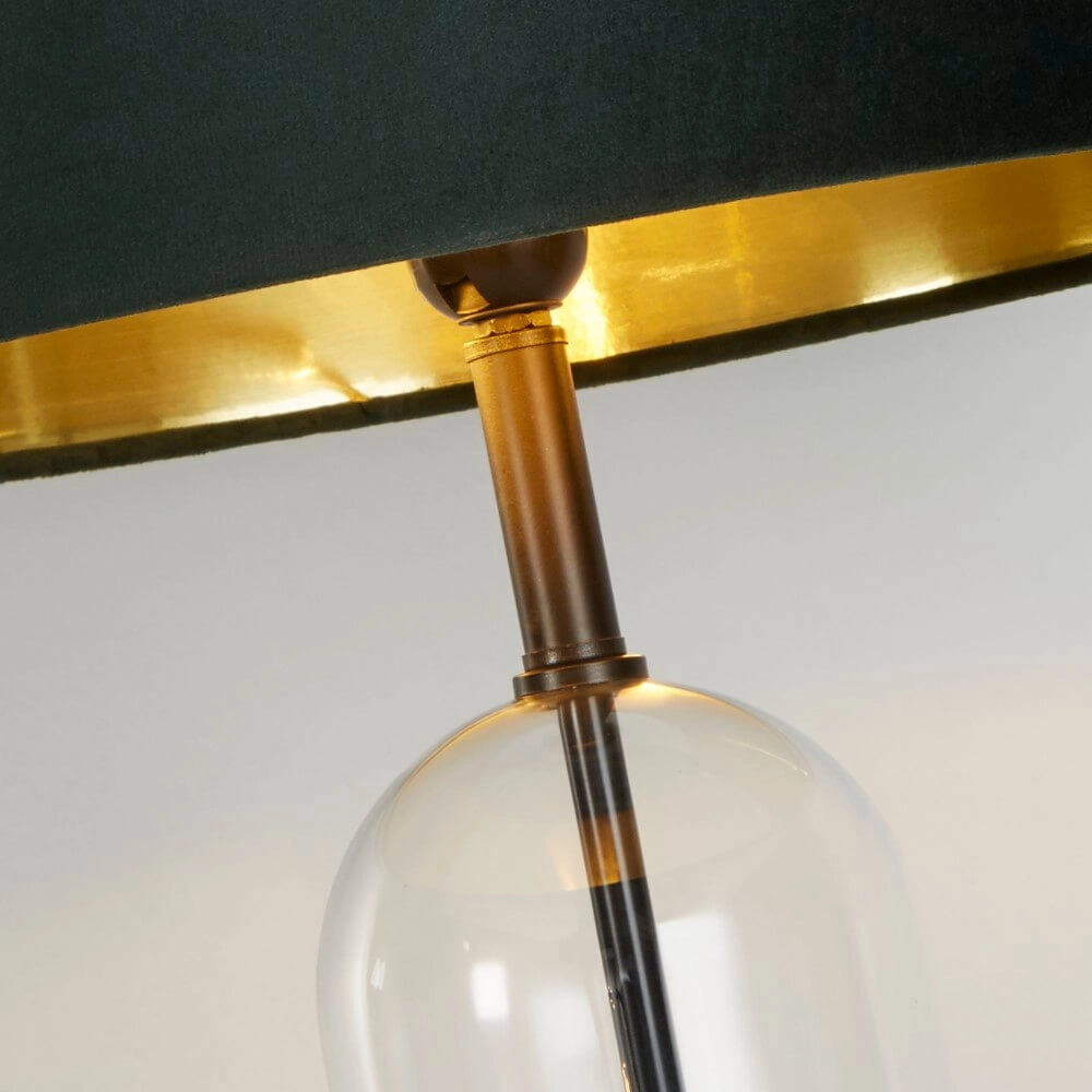 Lampe de table unique Oxford avec capuche verte Searchlight 5053423256696