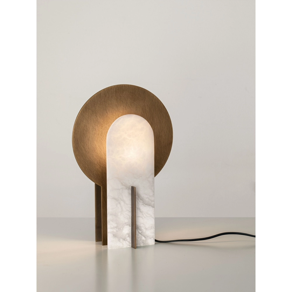 Lampe de table de conception Aviel Laiton ancien Lyora 5212063503809