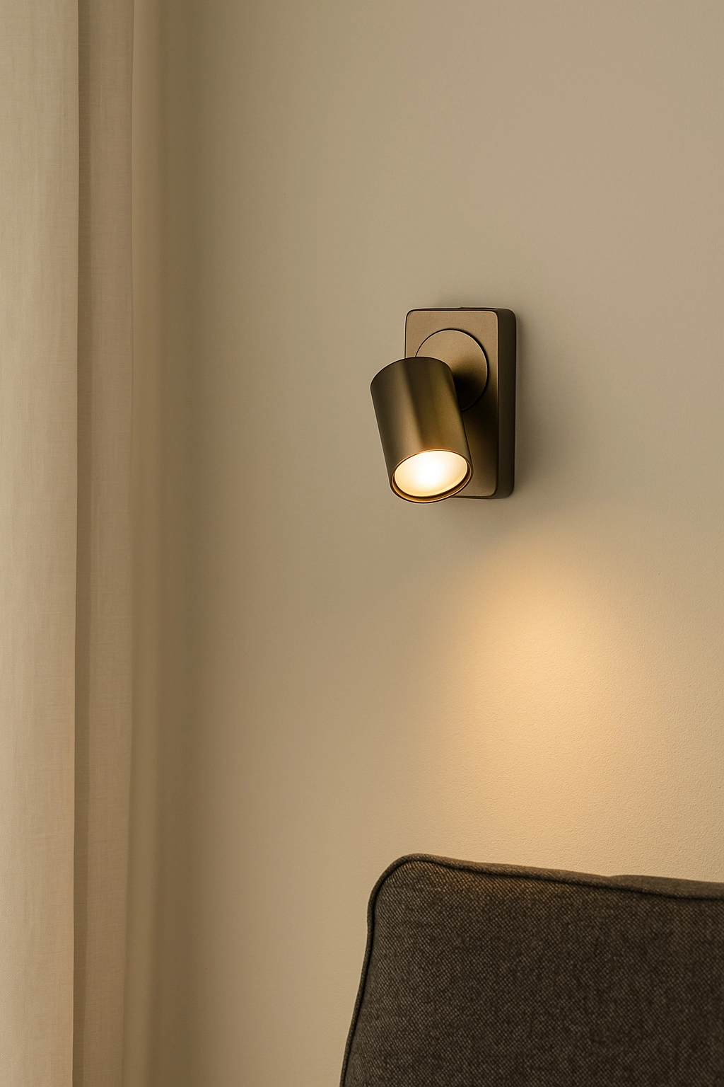 Lampe murale Moon 1 avec bronze à interrupteur Lyora 5053423311692