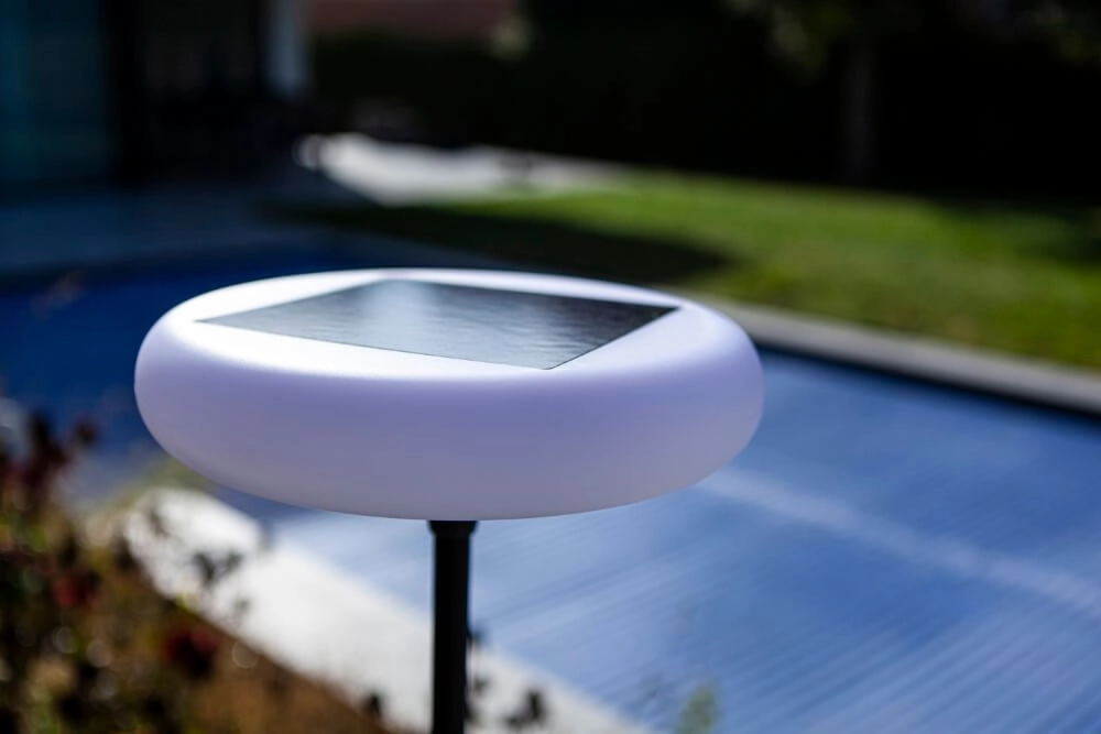 Lampe solaire Pops debout, noir Lutec 6939412089157